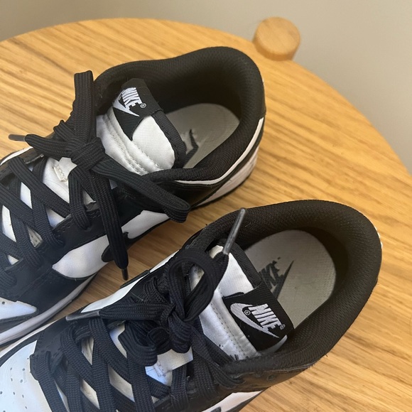 Nike Black and White Dunk lows pandas - Picture 4 of 7